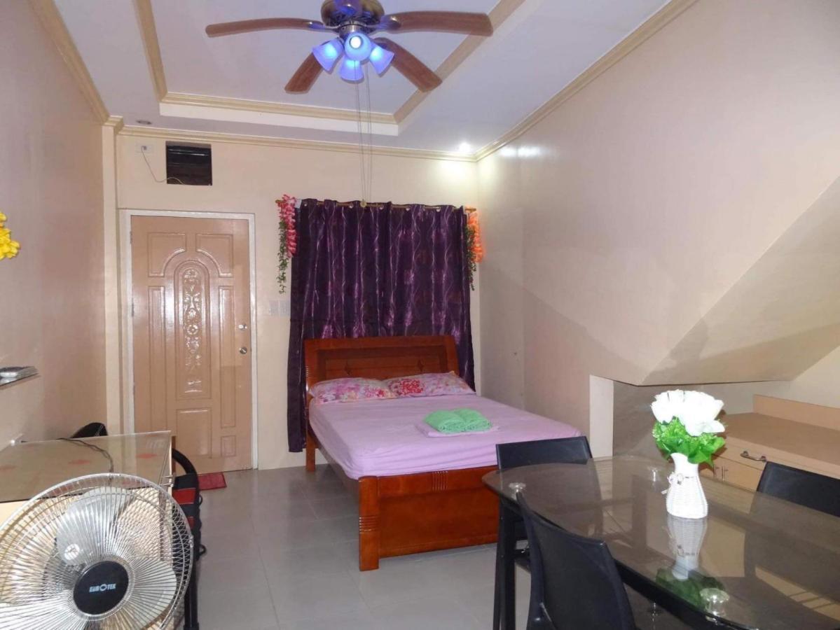 Julz Tropical Apartments Olongapo Esterno foto