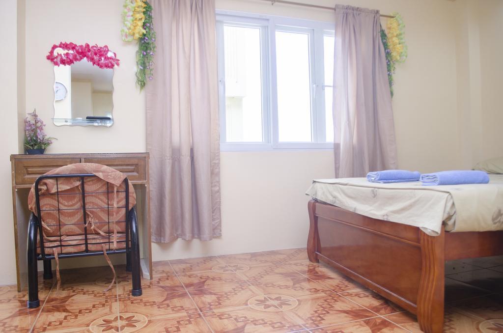 Julz Tropical Apartments Olongapo Esterno foto